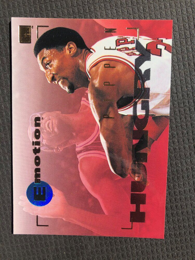 1994-95 Skybox Emotion #13 - Scottie Pippen.jpeg