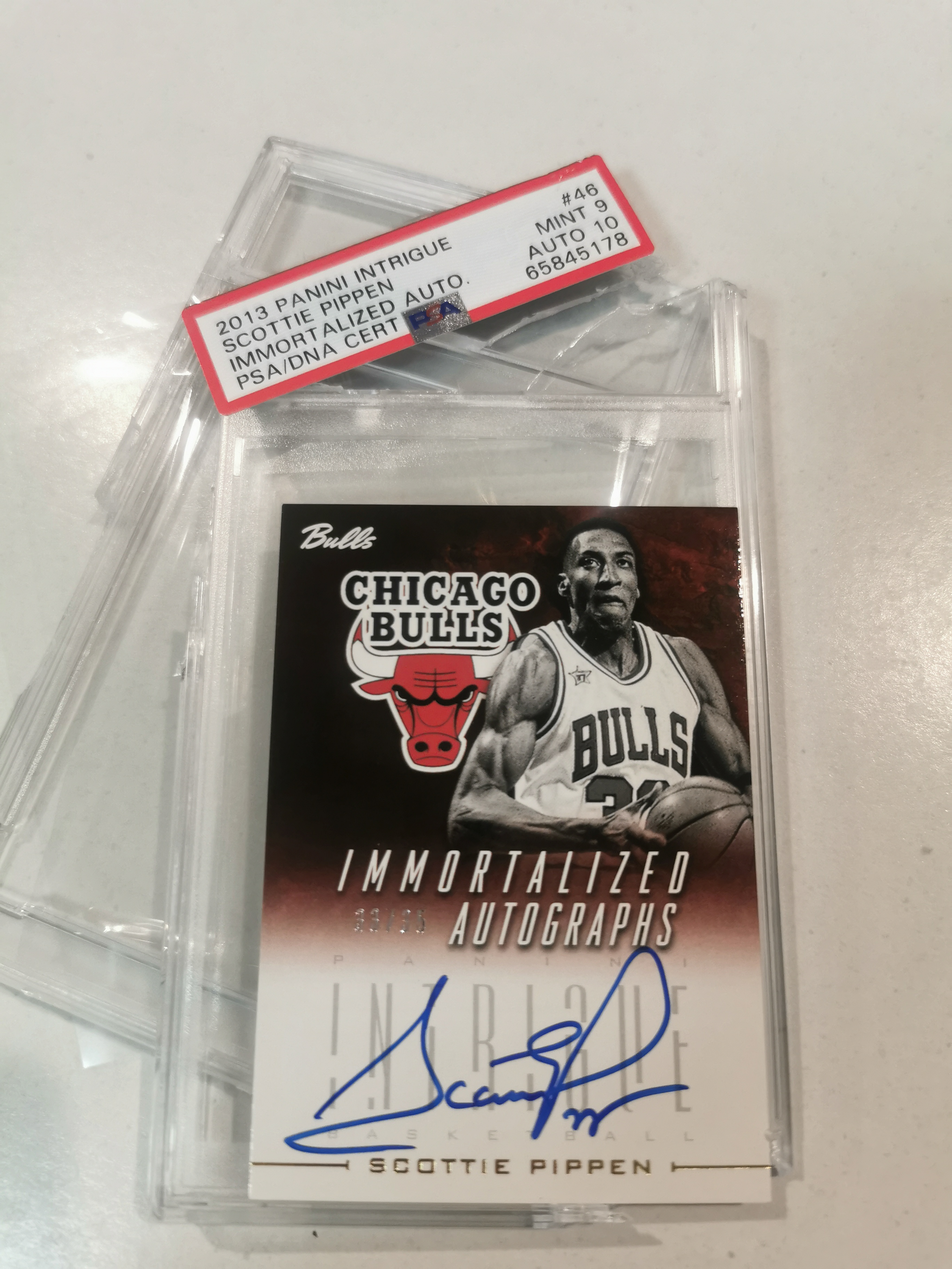 2013 Panini Intrigue Immportalized Autographs 33of35 BUSTED.jpg
