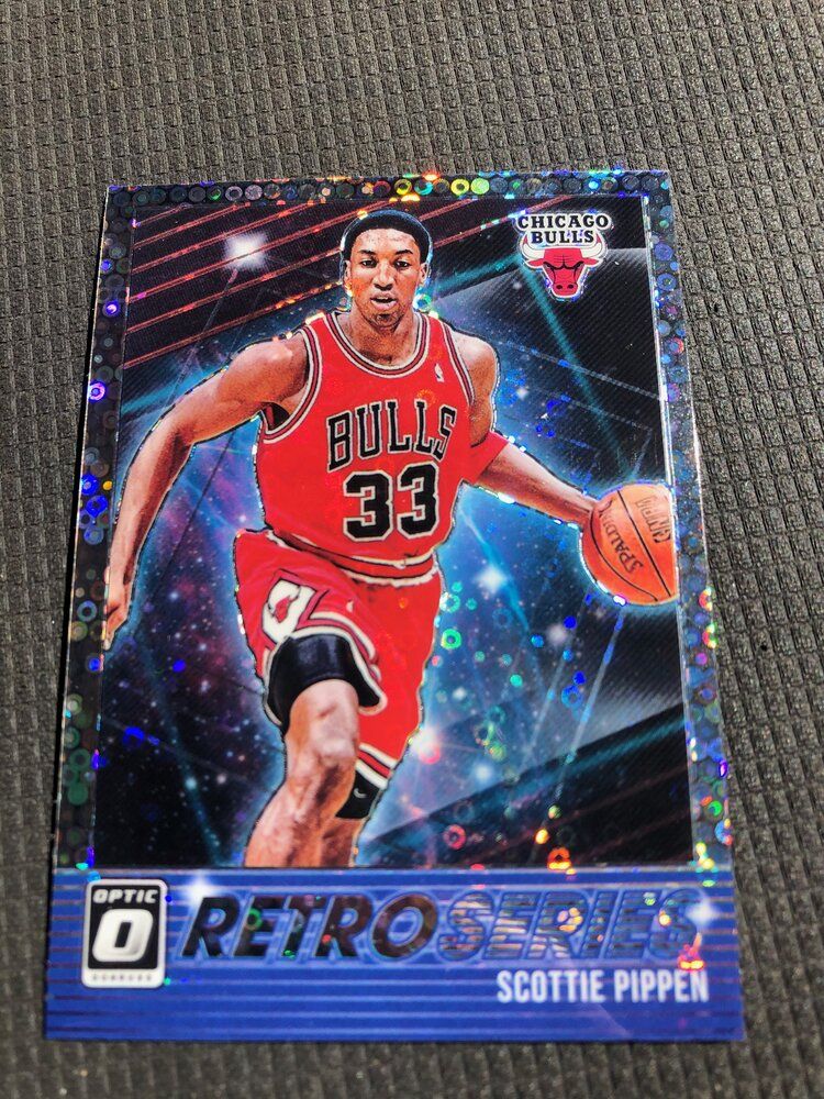 2018-19 Panini Donruss Optic Retro Series Fast Break Holo #12 Scottie Pippen.jpeg