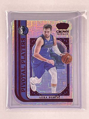 Insert - Pivotal Players - Crown royale - 2021-22 - Red Asia - Luka Doncic.jpg