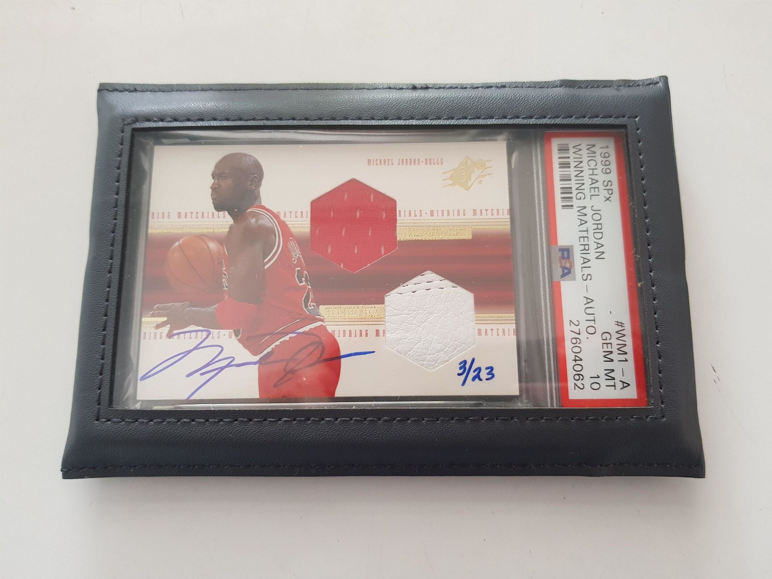 mj auto.jpg