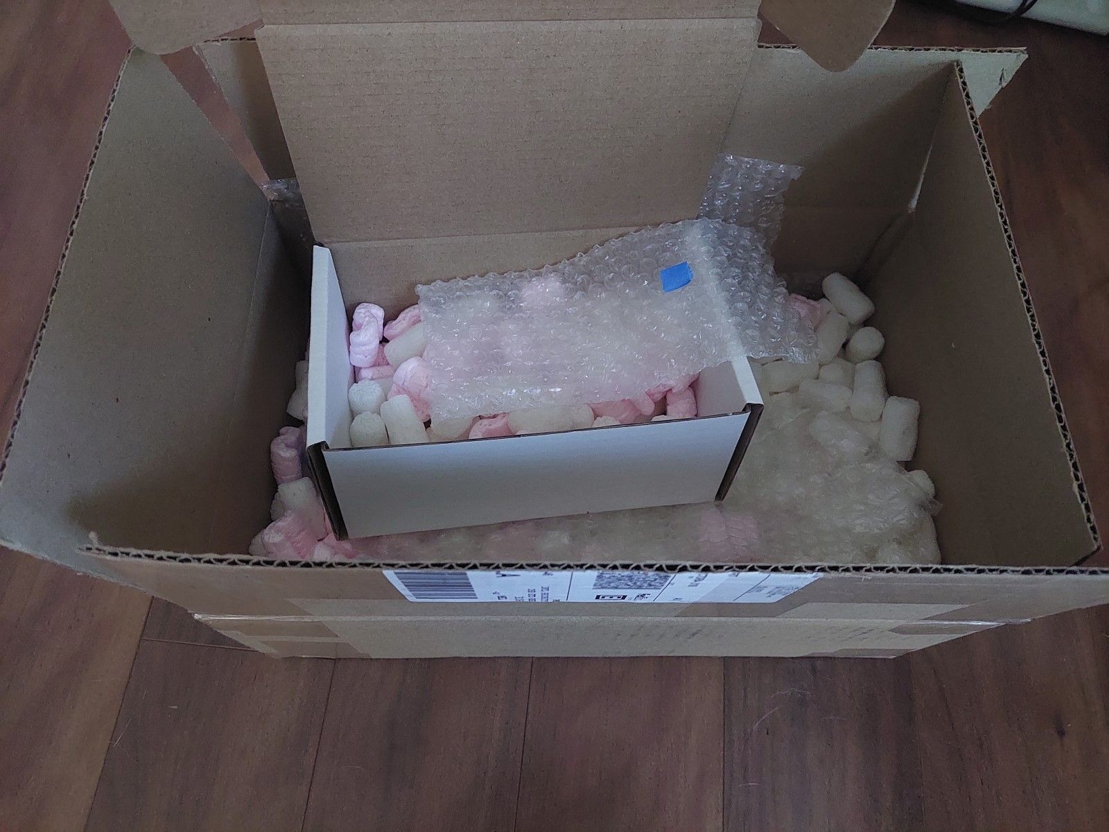 SMC Box1.jpg