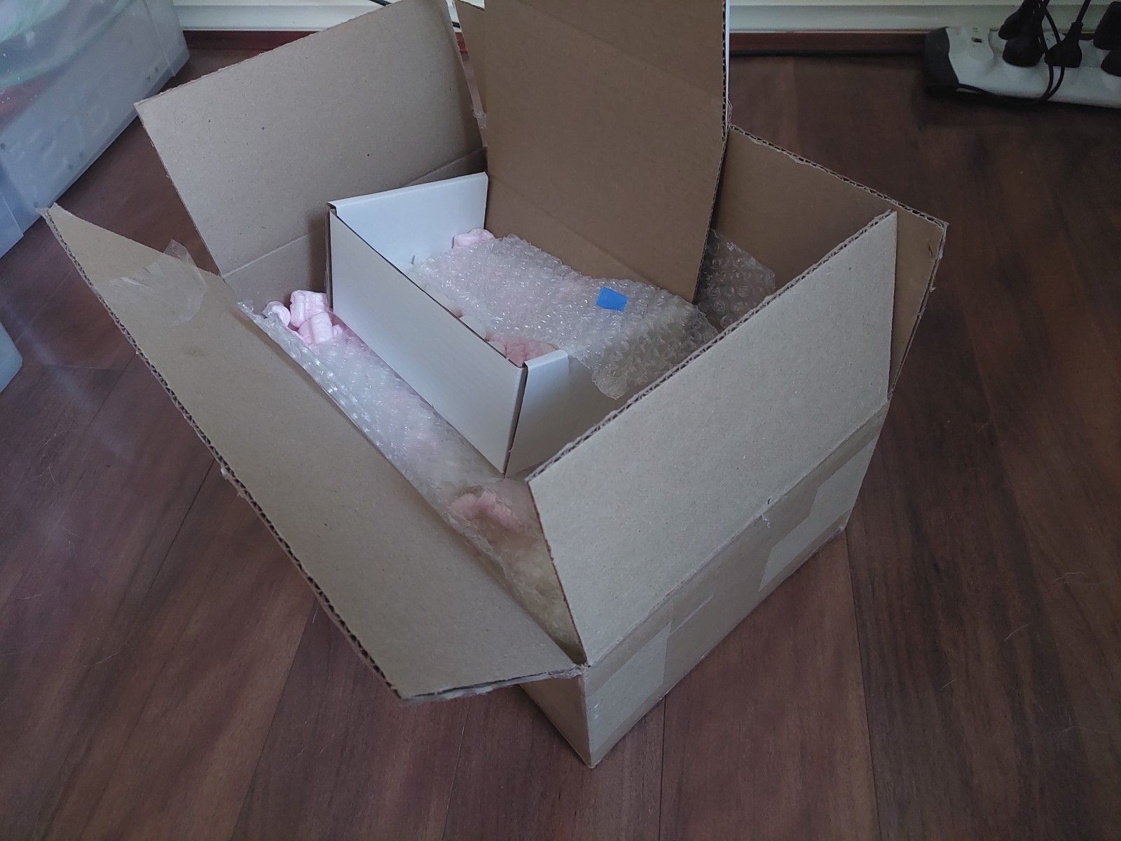 SMC Box2.jpg